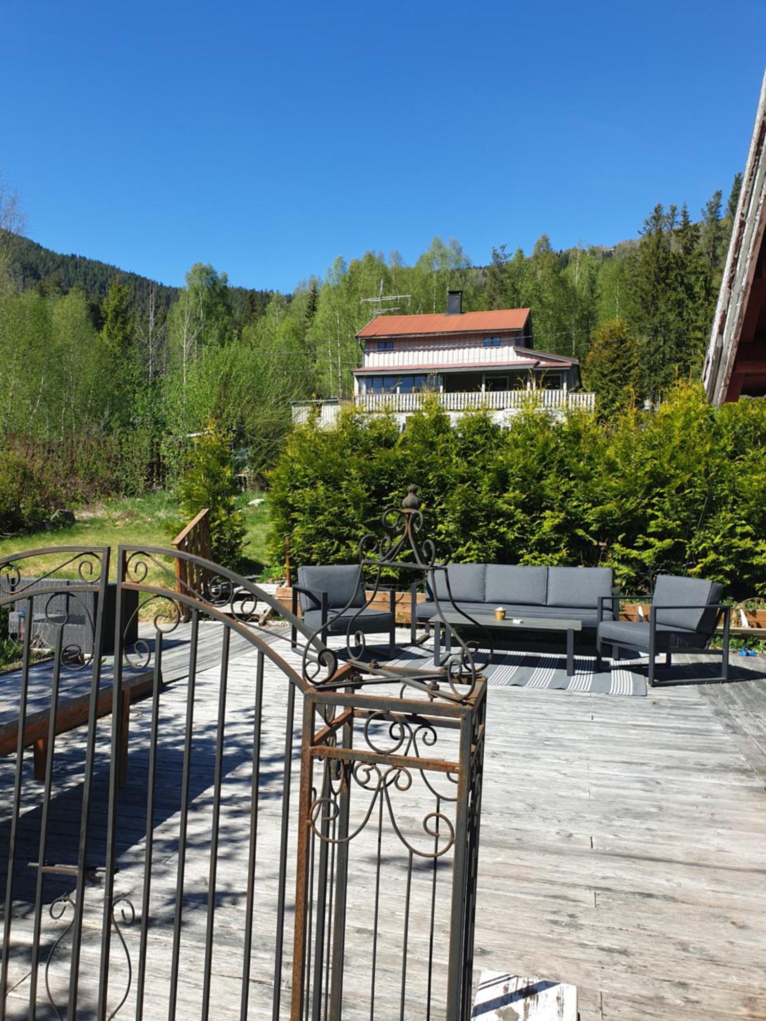 Holiday Rooms Gol Exterior photo